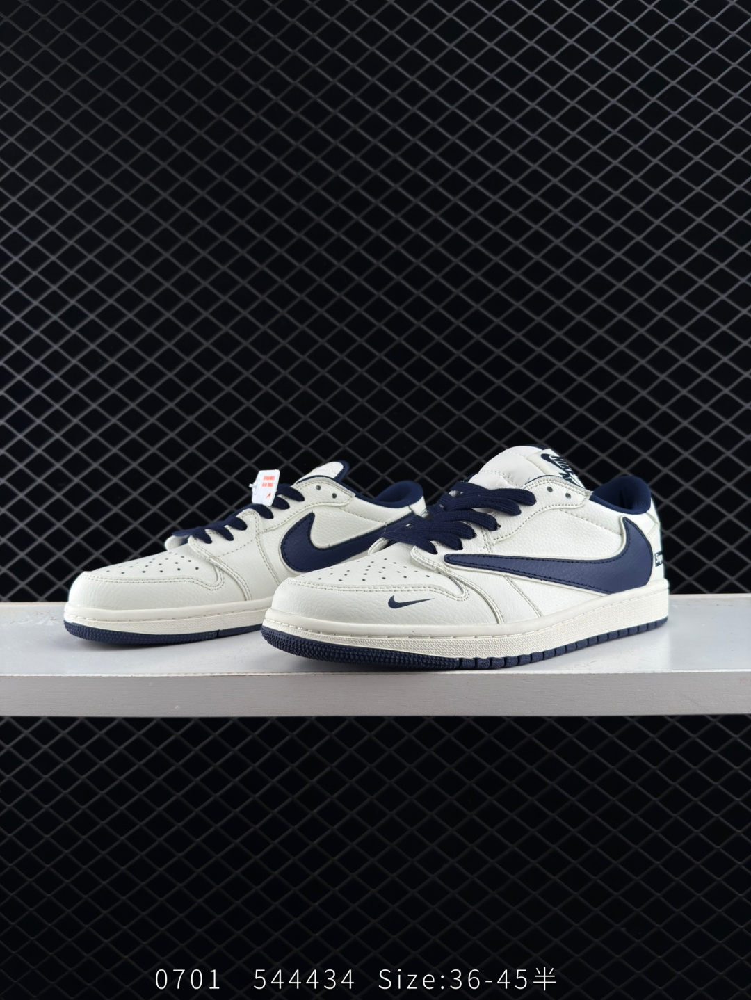 Travis Scott x Air Jordan 1 ” Reverse Mocha “